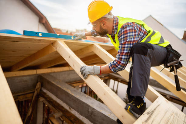 Best Emergency Roof Repair  in West Ishpeng, MI